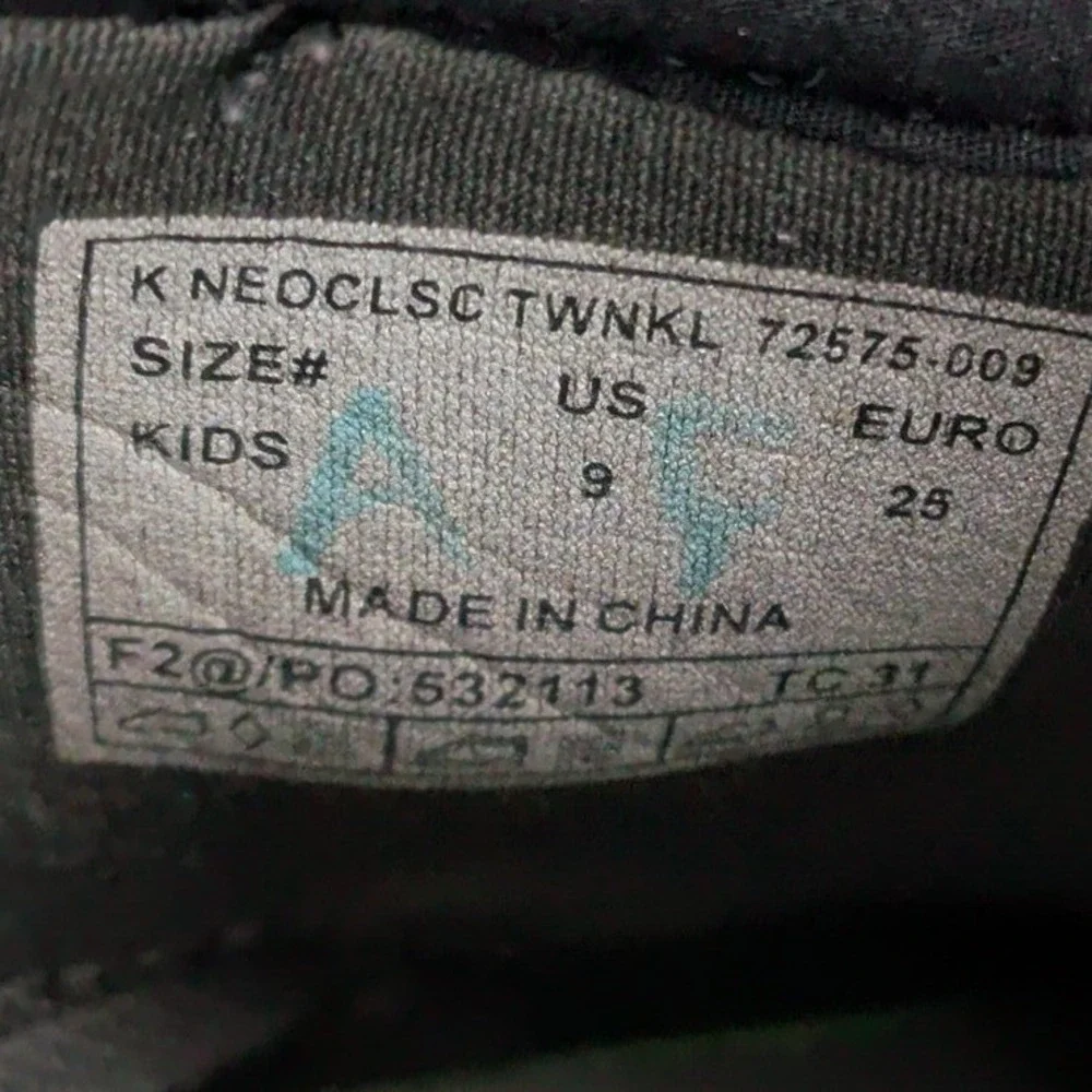 Bogs Neo Classic Twinkle Waterproof Boot Winter Insulated Kid 9 Toddler Boy Girl